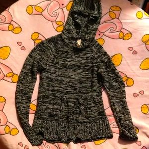 Hooded sweater